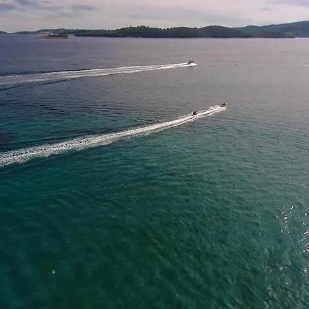 Jana Semesterbostad *